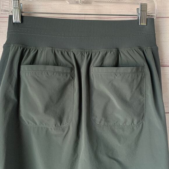 Athleta Sage Green Brooklyn Stretch Mini Skort Zipper Pockets Golf Tennis Size 2 - Picture 5 of 16
